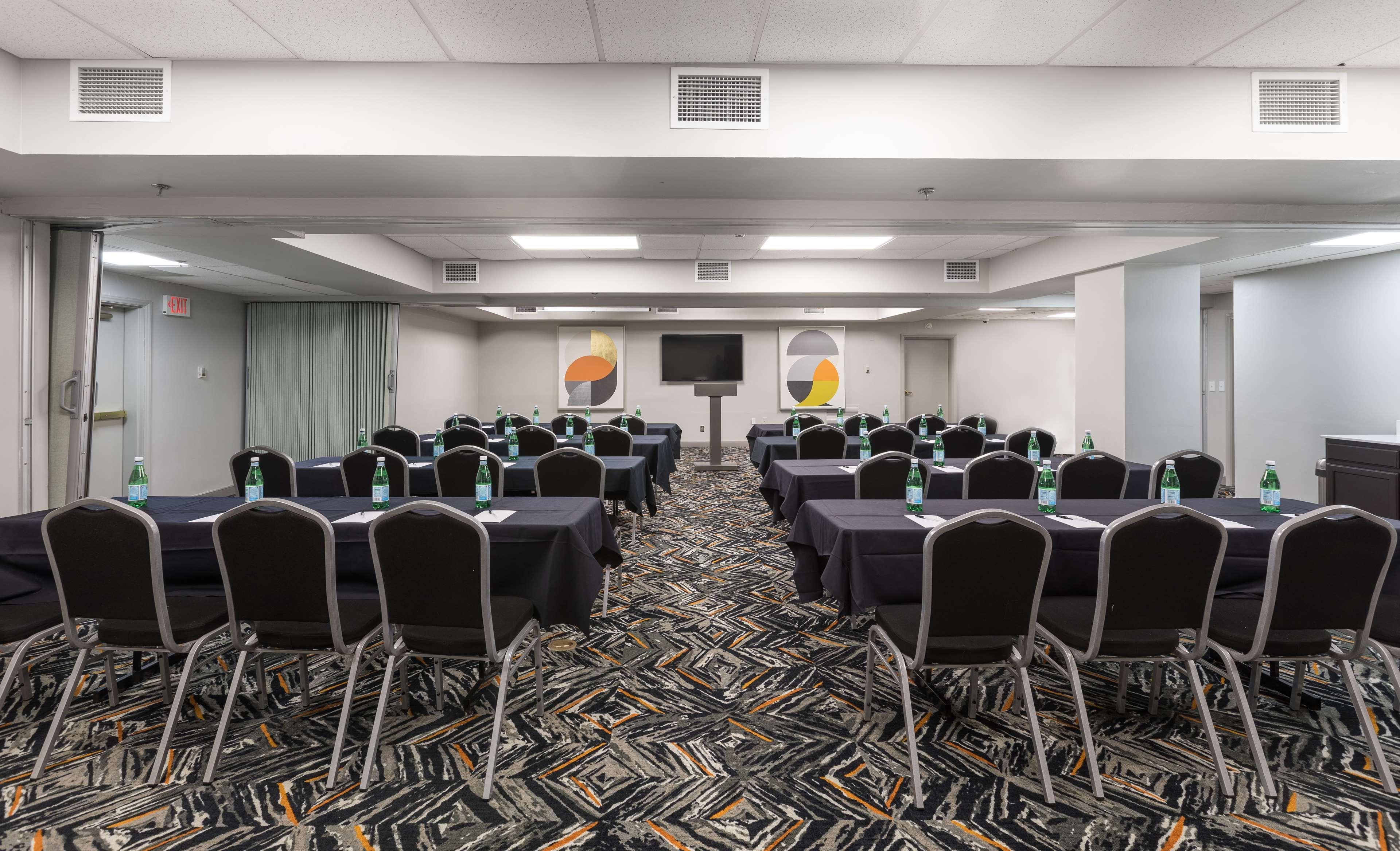 Country Inn & Suites By Radisson, Lake Norman Huntersville, Nc ภายนอก รูปภาพ