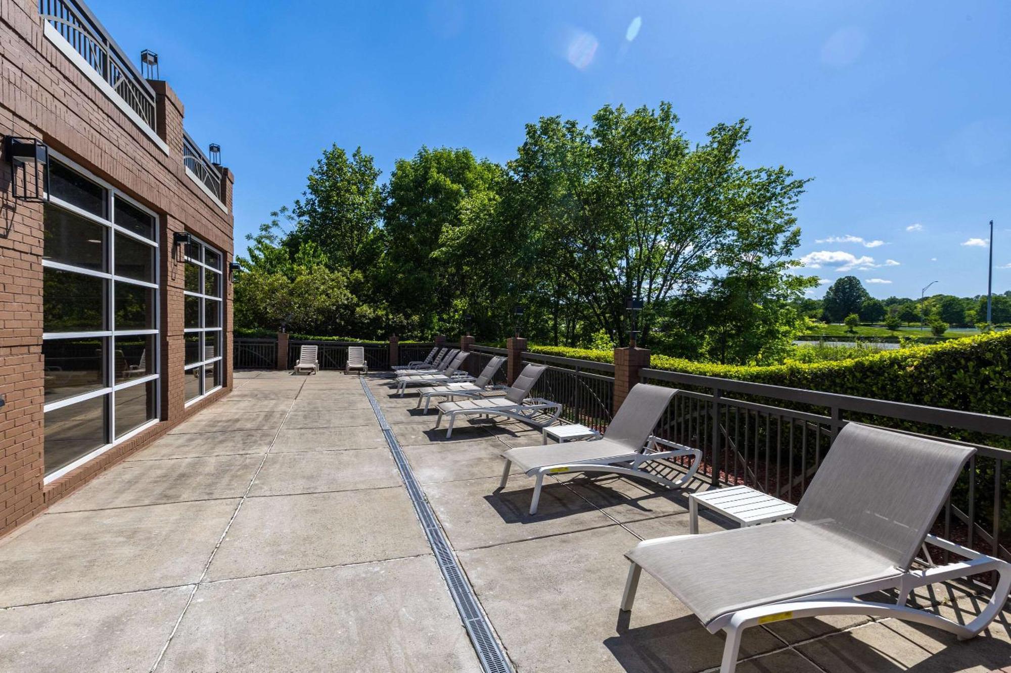 Country Inn & Suites By Radisson, Lake Norman Huntersville, Nc ภายนอก รูปภาพ