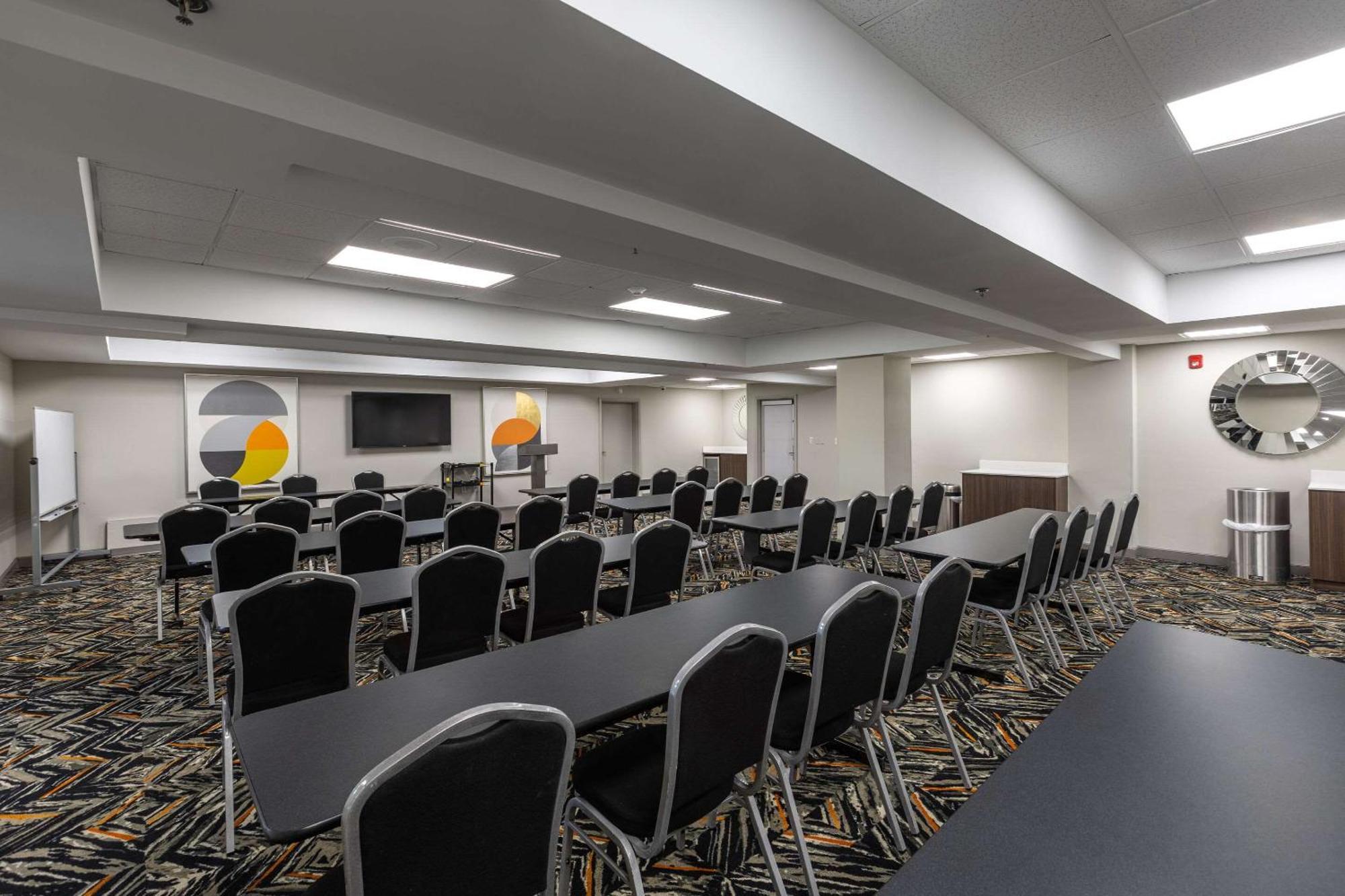 Country Inn & Suites By Radisson, Lake Norman Huntersville, Nc ภายนอก รูปภาพ